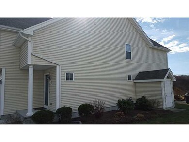 34 Berm Dr unit 84, Cumberland, RI 02864 - photo 3