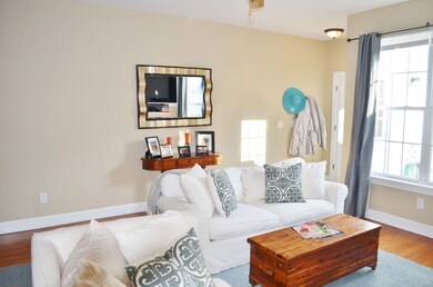 Living Room2