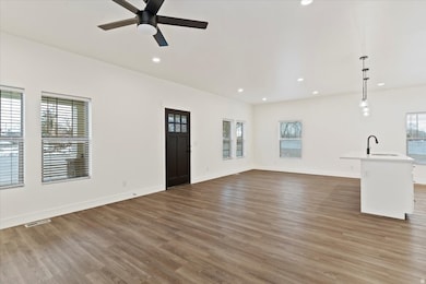 866 Cahoon Cir, Ogden, UT 84401 - photo 4