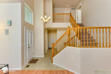 Main iving Area-7120-FULL