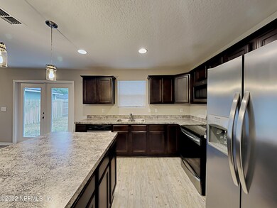 8343 Highfield Ave, Jacksonville, FL 32216 - photo 4