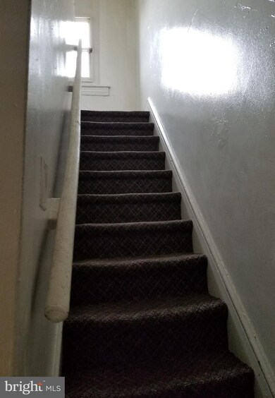 115 N 3rd St, Reading, PA 19601 - photo 2