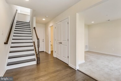 2918 Pinebrook Rd, Landover, MD 20785 - photo 3