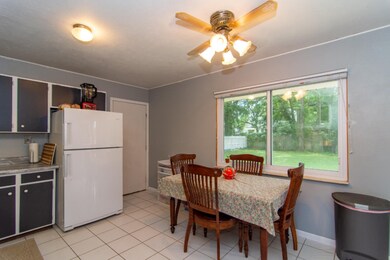 1328 Louis St, Niles, MI 49120 - photo 3