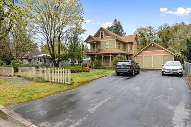 730 NW 2nd St, Grants Pass, OR 97526 - photo 6