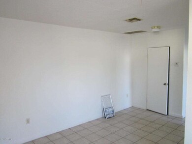 11TH STREET-LYLES 006