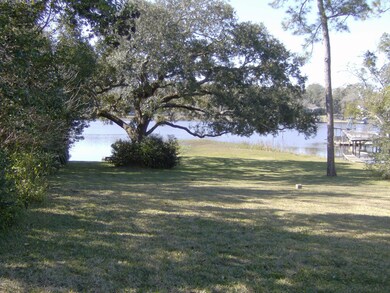 626 Bay Ridge Rd, Jacksonville, FL 32216 - photo 7