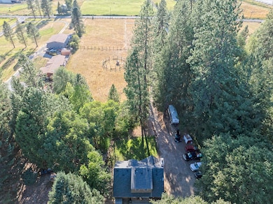 6324 E Evans Creek Rd, Rogue River, OR 97537 - photo 3