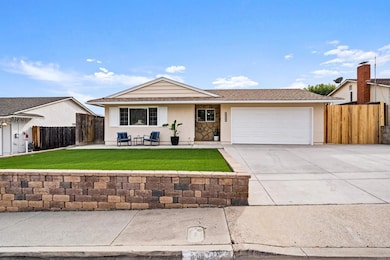 10121 Pinewood View, Santee, CA 92071 - photo 2