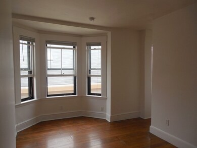 9 Kinnaird St unit 2, Cambridge, MA 02139 - photo 4