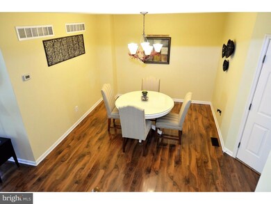 2407 Carriage Ln, Royersford, PA 19468 - photo 7