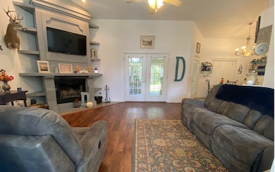 125 NW Lake Vista Glen, Lake City, FL 32055 - photo 3