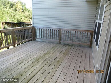 229 Scarboro Dr, Bunker Hill, WV 25413 - photo 5