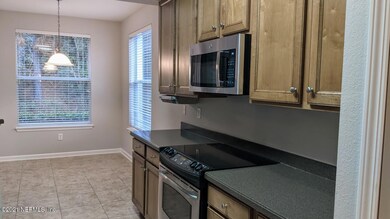 8603 Little Swift Cir, Jacksonville, FL 32256 - photo 7