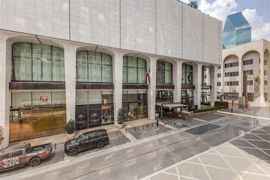 1505 Elm St unit 204, Dallas, TX 75201 - photo 6