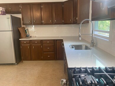 64 Guinan St unit 1, Waltham, MA 02451 - photo 2