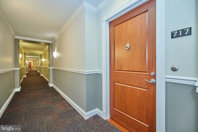 The Byron unit 717, Falls Church, VA 22046 - photo 3
