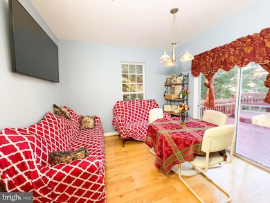 2016 Wheaton Haven Ct unit ROOM ONLY, Silver Spring, MD 20902 - photo 6