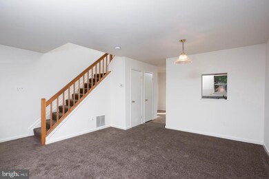9526 Clocktower Ln, Columbia, MD 21046 - photo 4
