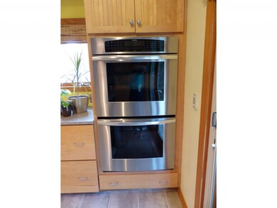 16 Stokes Rd, Londonderry, NH 03053 - photo 6