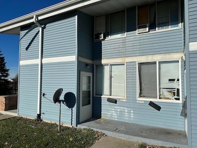 8877 N Swan Rd unit B, Milwaukee, WI 53224 - photo 2