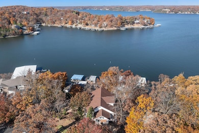 21 Jonathan Ct, Lake Ozark, MO 65049 - photo 4