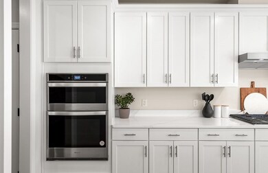 4 Archer Dr unit 2, Woburn, MA 01801 - photo 4