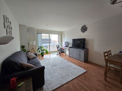 950 Mass Ave unit 603, Cambridge, MA 02139 - photo 3