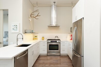 202ParkModernUnit202_HiRes007