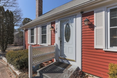4-web-or-mls-125-wamsutta-rd