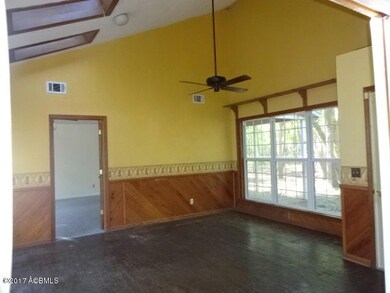 46 Rainbow Rd, Bluffton, SC 29910 - photo 2