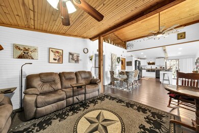 484 County Road 3781, Springtown, TX 76082 - photo 4