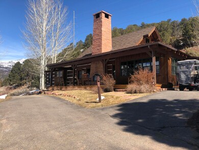 Cabin 10 Exterior
