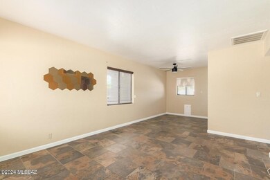 4710 E Montecito St, Tucson, AZ 85711 - photo 4