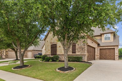 8013 Hallmark Dr, North Richland Hills, TX 76182 - photo 3