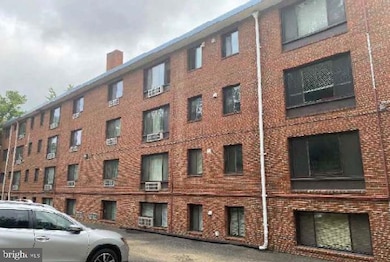 1907 Good Hope Rd SE unit 207, Washington, DC 20020 - photo 2