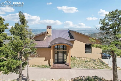 Front of home. Notice those views behind the home!