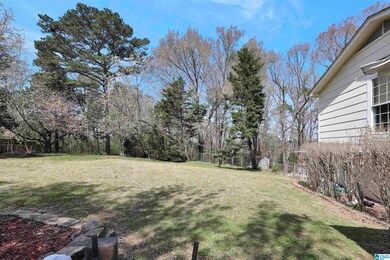 1832 Lyle Cir, Birmingham, AL 35235 - photo 7