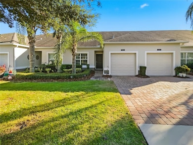 3542 Fairwaters Ct unit D, Clermont, FL 34711 - photo 2