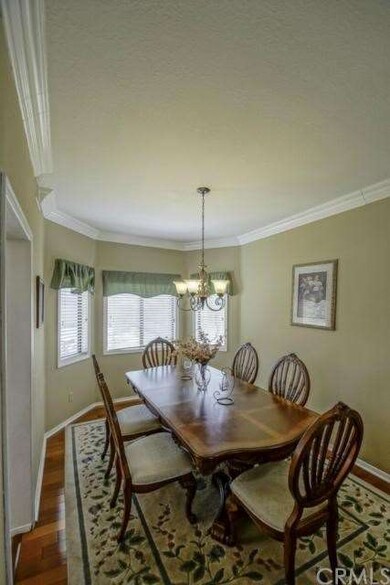 Formal dining room