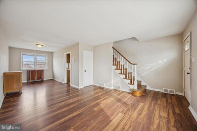 3419 Valley Green Dr, Drexel Hill, PA 19026 - photo 4