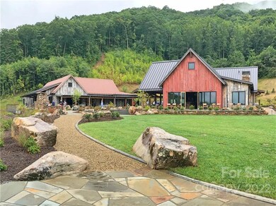 112 Broomtail Way unit 13, Sylva, NC 28779 - photo 6