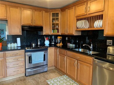 2509 SW 74th Te, Davie, FL 33317 - photo 5