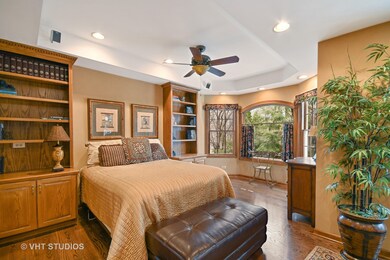 829 Biltmore Ct, Naperville, IL 60563 - photo 5