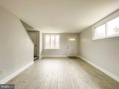 800 Crescent Dr, Glenolden, PA 19036 - photo 3