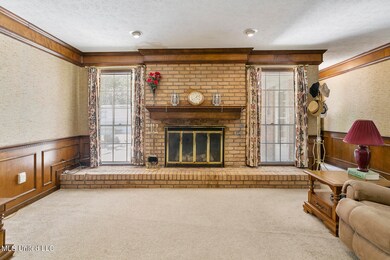 100 Poplar Dr final-4