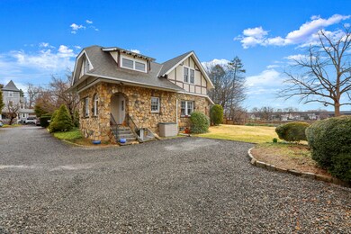 19 Relay Place, Cos Cob, CT 06807 - photo 2