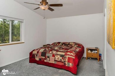 4799 N Doty Cir Wasilla AK-small-002-Mas