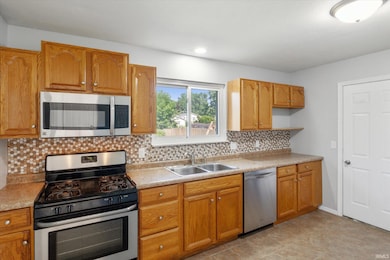 1529 Hampton Ct, Mishawaka, IN 46544 - photo 7