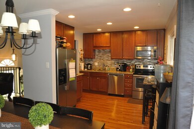 8591 Tyrolean Way, Springfield, VA 22153 - photo 7